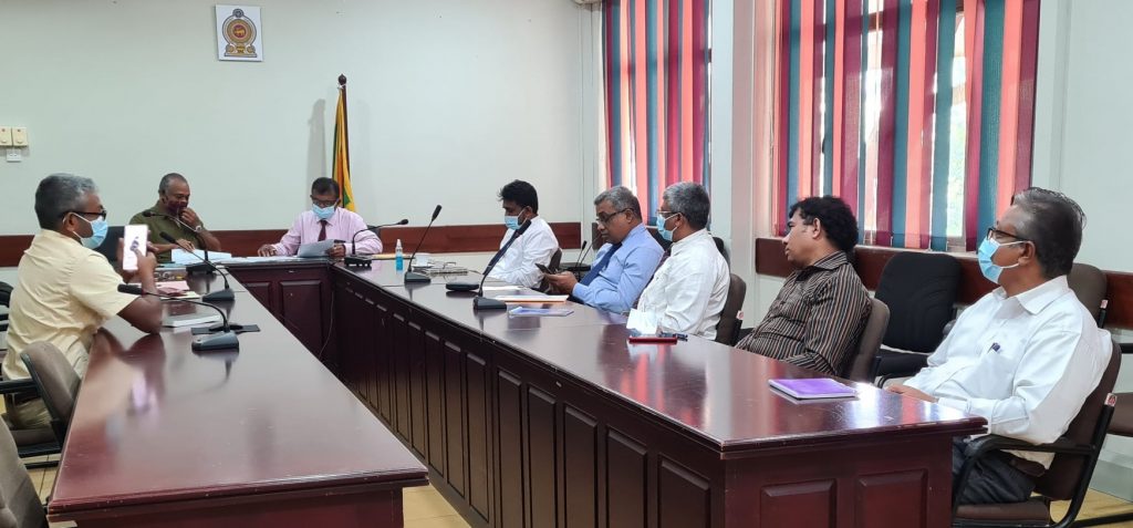 Right: Gamini Mahagamage, Director Administration, DWC, Manjula Amararatne, Director PA Management, DWC, Ranjan Marasinghe, Director Operations, Planning & ICT, DWC